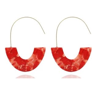Boho acrylic tortoise shell hoop red earrings..NWT